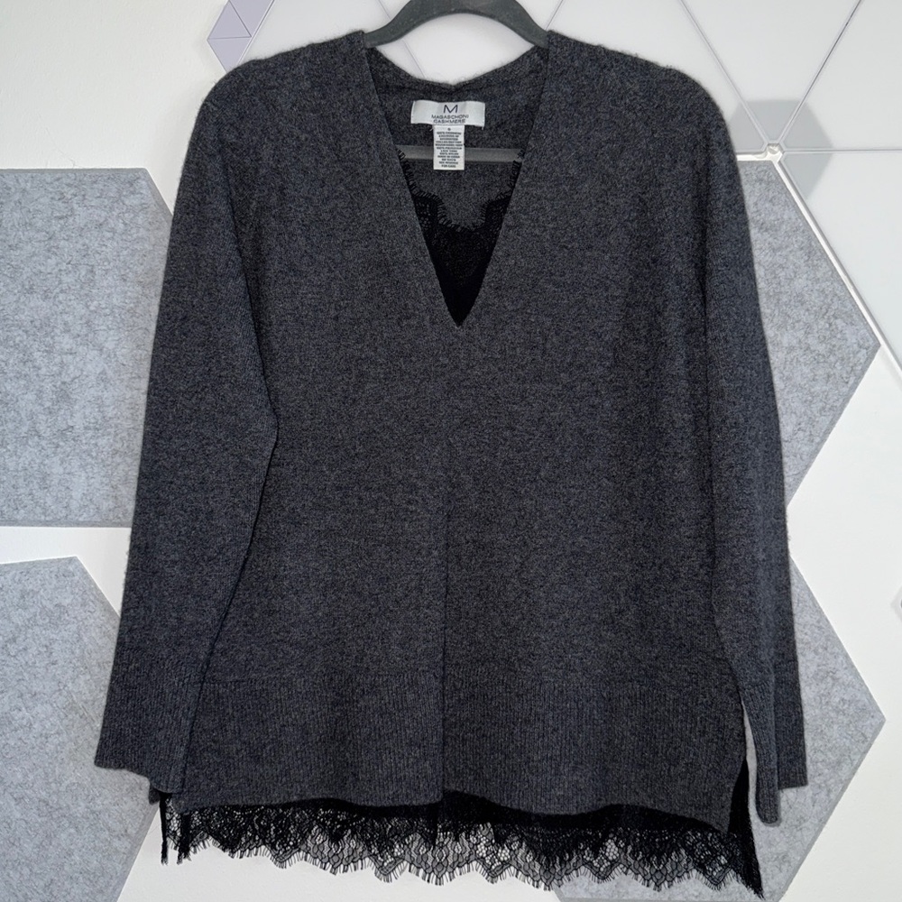 100% Lacy Cashmere Magaschoni Sweater
